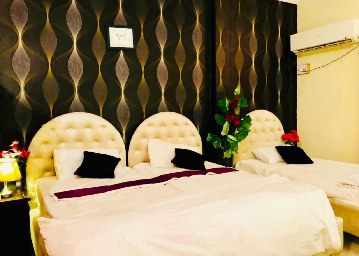 Aimys Villa Guest House ملتان المظهر الخارجي الصورة